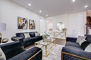 Aaira Suites Luxury Villa