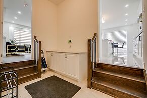 Aaira Suites Luxury Villa