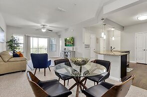 Cozy Kingdom Retreat