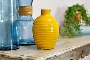 Cozy Kingdom Retreat