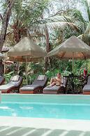 Prana Boutique Hotel