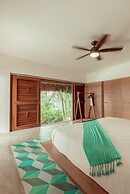 Prana Boutique Hotel