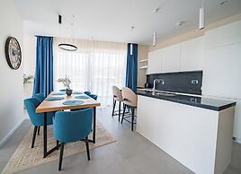 Royal Blue Resort & Residence