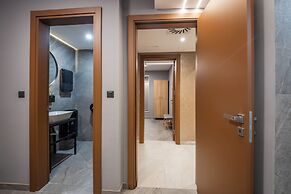 Royal Blue Resort & Residence