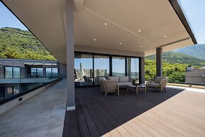 Royal Blue Resort & Residence
