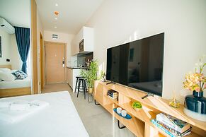 Royal Blue Resort & Residence