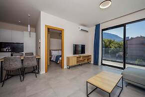 Royal Blue Resort & Residence