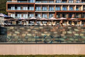 Royal Blue Resort & Residence