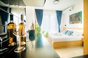 Royal Blue Resort & Residence