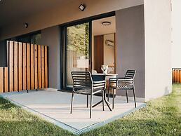 Royal Blue Resort & Residence