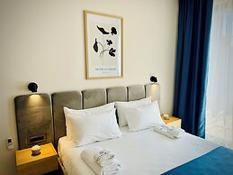 Royal Blue Resort & Residence