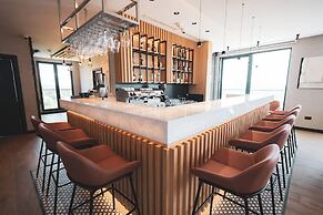 Royal Blue Resort & Residence