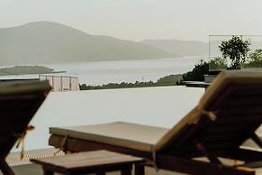 Royal Blue Resort & Residence