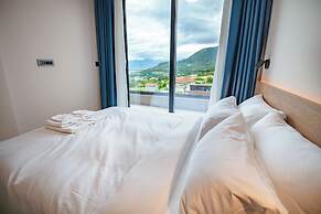 Royal Blue Resort & Residence