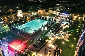 Royal Blue Resort & Residence