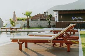 Royal Blue Resort & Residence