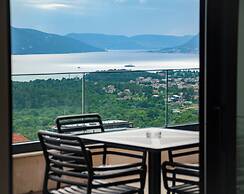 Royal Blue Resort & Residence