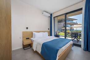 Royal Blue Resort & Residence