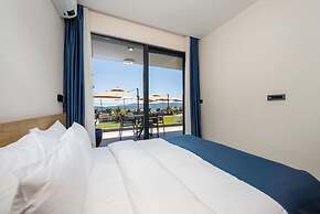 Royal Blue Resort & Residence