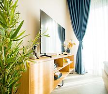 Royal Blue Resort & Residence