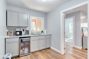 Newly remodeled 4BR lodge on Wolf Creek