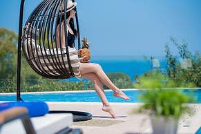 Frido Luxury Villa - 600 Sqm