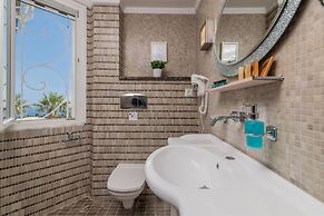 Frido Luxury Villa - 600 Sqm