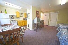 The Hayden Creek Inn