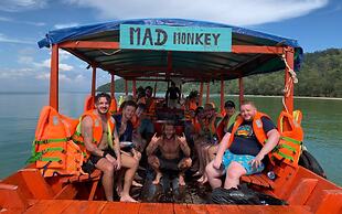 Mad Monkey Koh Rong