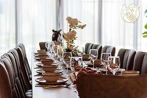 6BR Ampang Pool Villa 26P with Garden