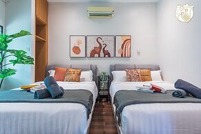 6BR Ampang Pool Villa 26P with Garden