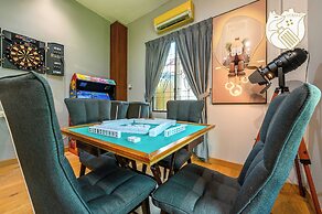 6BR Ampang Pool Villa 26P with Garden