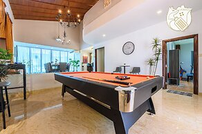 6BR Ampang Pool Villa 26P with Garden