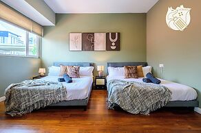 6BR Ampang Pool Villa 26P with Garden