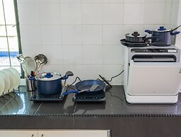 6BR Ampang Pool Villa 26P with Garden