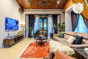 6BR Ampang Pool Villa 26P with Garden