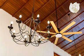 6BR Ampang Pool Villa 26P with Garden