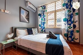 6BR Ampang Pool Villa 26P with Garden