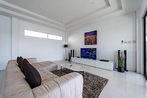 Modern Large 2 Bedroom Pool Villa - PV2