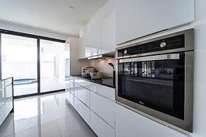 Modern Large 2 Bedroom Pool Villa - PV2
