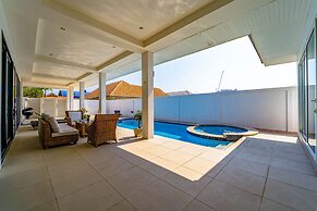 Modern Large 2 Bedroom Pool Villa - PV2