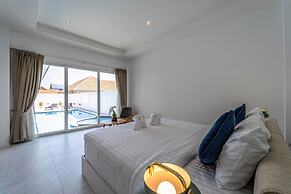 Modern Large 2 Bedroom Pool Villa - PV2