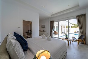 Modern Large 2 Bedroom Pool Villa - PV2
