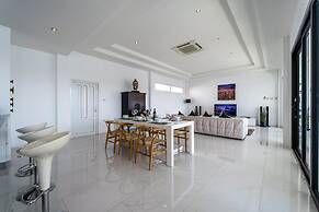 Modern Large 2 Bedroom Pool Villa - PV2