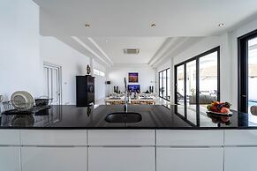 Modern Large 2 Bedroom Pool Villa - PV2