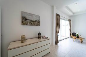 Modern Large 2 Bedroom Pool Villa - PV2