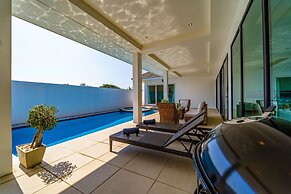 Modern Large 2 Bedroom Pool Villa - PV2
