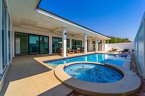 Modern Large 2 Bedroom Pool Villa - PV2