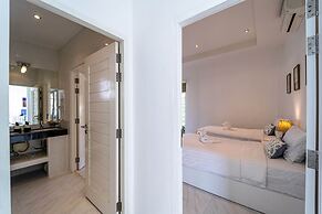 Modern Large 2 Bedroom Pool Villa - PV2