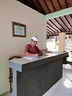 Rising Star Dive Resort